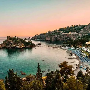 https://casa-del-sole-taormina.sicilyhotelsitaly.net